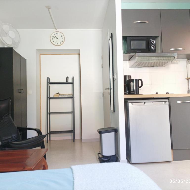 La cahute, Gîte avec jardin pour 15 personnes - Maison 7 Chambres - 35