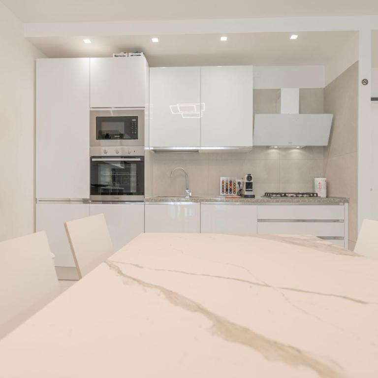 Residence Luxury Elisabeth con garage - Appartamento Deluxe - 12