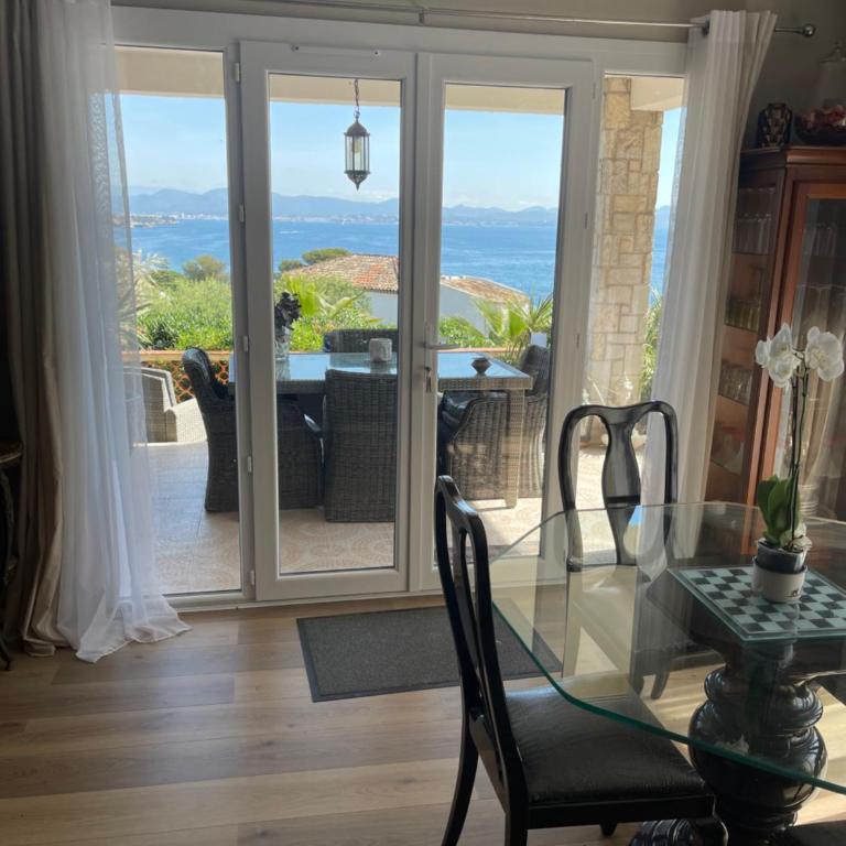 Villa Kahina - Appartement 2 Chambres - Vue sur Mer 180° - 13