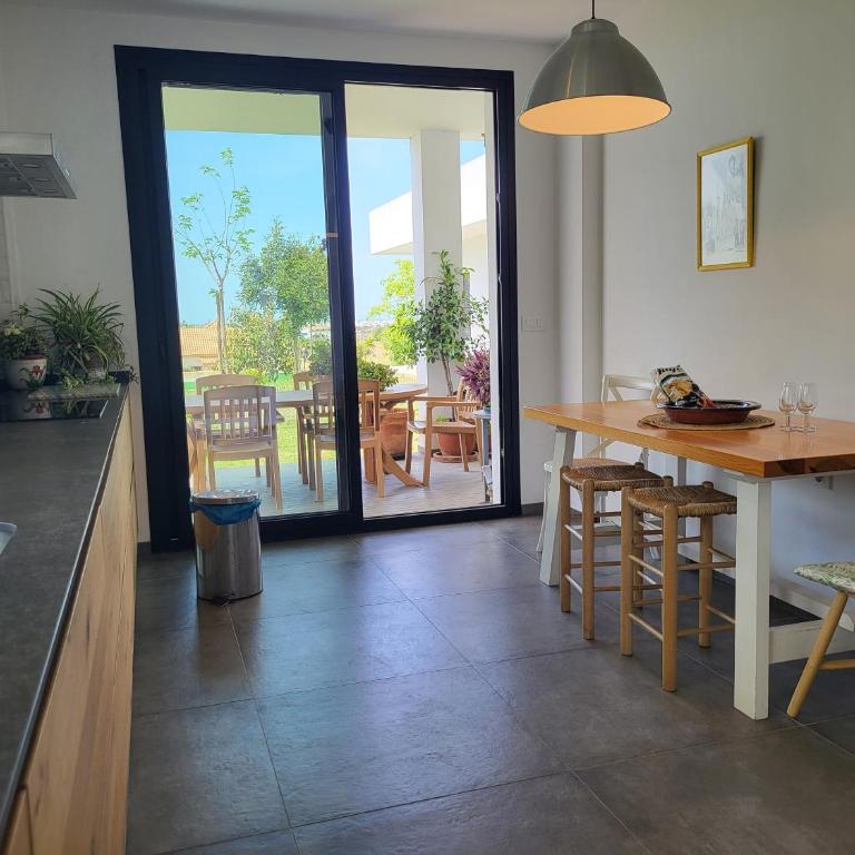 Family house with nice garden 10min from Sanlúcar - Casa de 3 dormitorios - 46