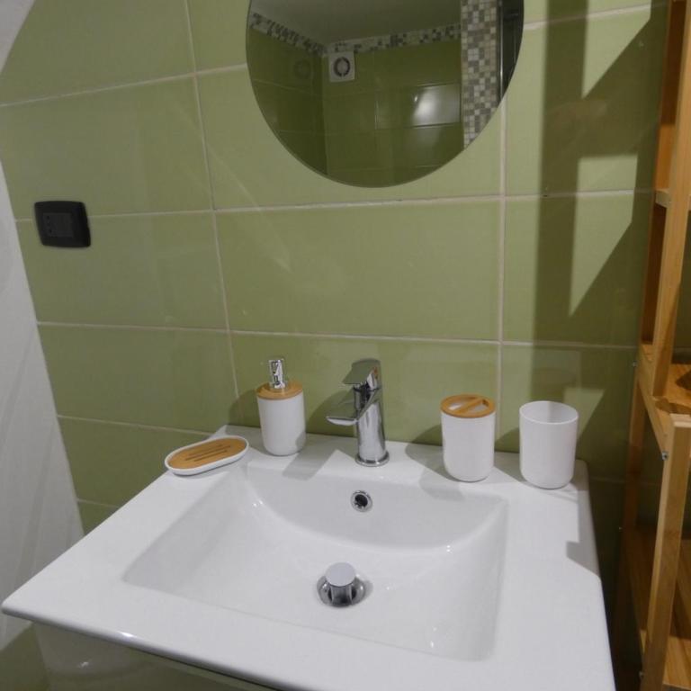 CASA SIMONETTA - Appartamento con 3 Camere da Letto - 2