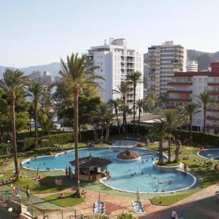 NUEVO, primera linea de playa, con piscina y vistas al mar - Two-Bedroom Apartment - 46
