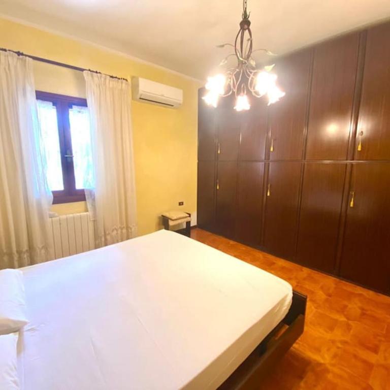 Villa Fiorita - Three-Bedroom Apartment - 3