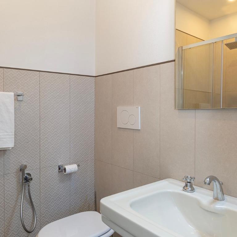 Villa Belvedere - By Impero House - Apartment with Lake View - 26