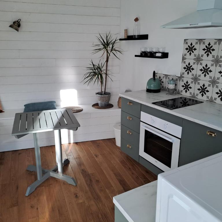 F1 proche des Thermes - Appartement - Rez-de-Chaussée - 6