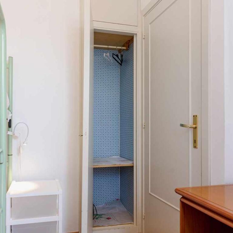 R28 - Trilocale con giardino a due passi dal mare - Appartamento - 18