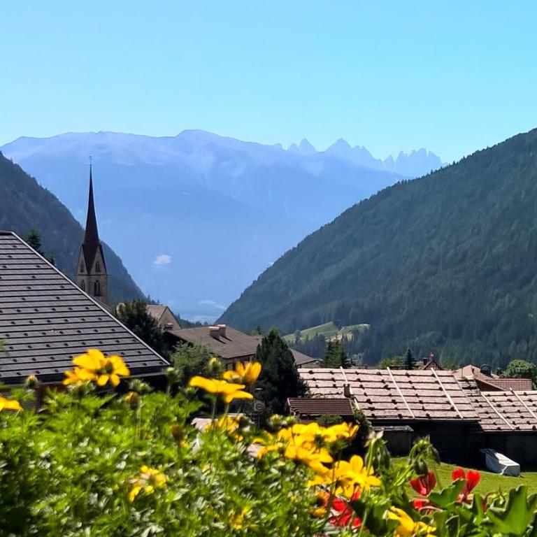 B&B Hotel Alpenrose Rooms & Apartments - Doppelzimmer mit Balkon - 4