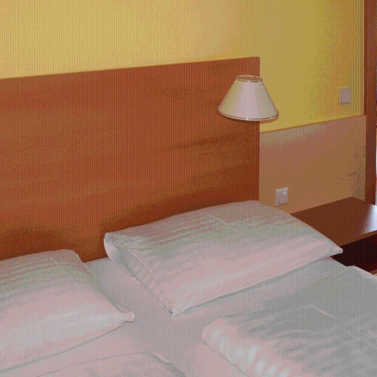 Sportpension Aichholzer - Apartment mit 1 Schlafzimmer und Balkon - 1