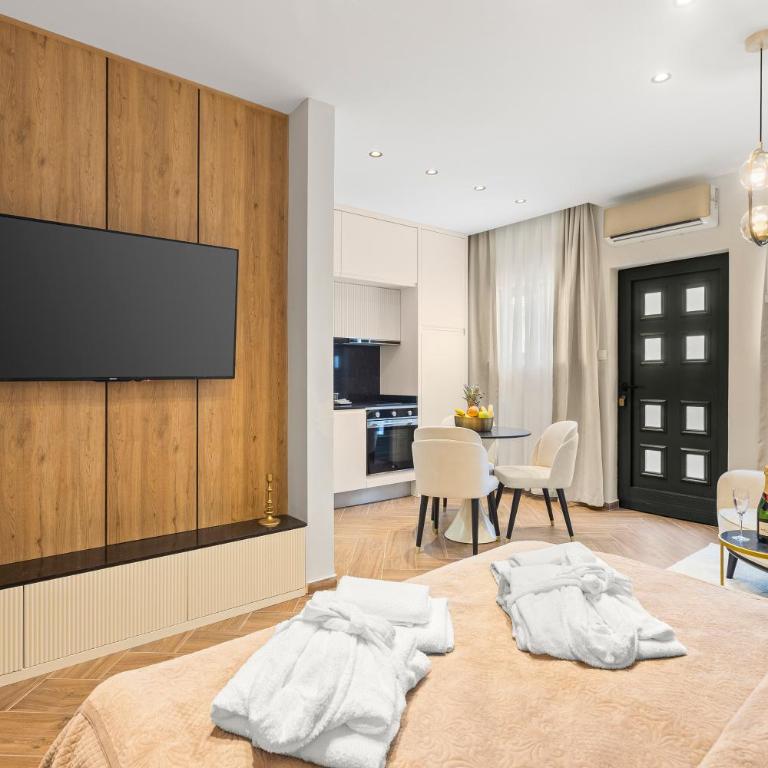 Dekaderon Lux Apartments - Deluxe Double Studio - 6