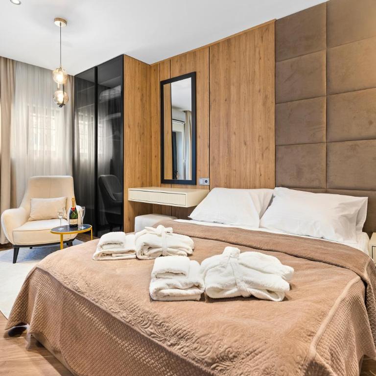 Dekaderon Lux Apartments - Deluks Dvokrevetni Studio sa Bračnim Krevetom - 12