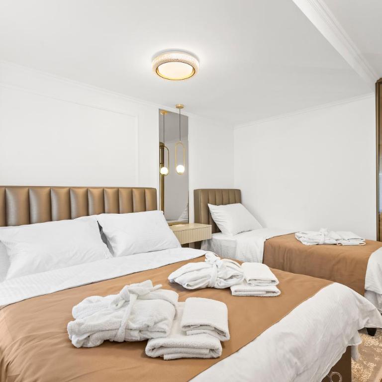 Dekaderon Lux Apartments - Deluxe Suite with Sea View - 2