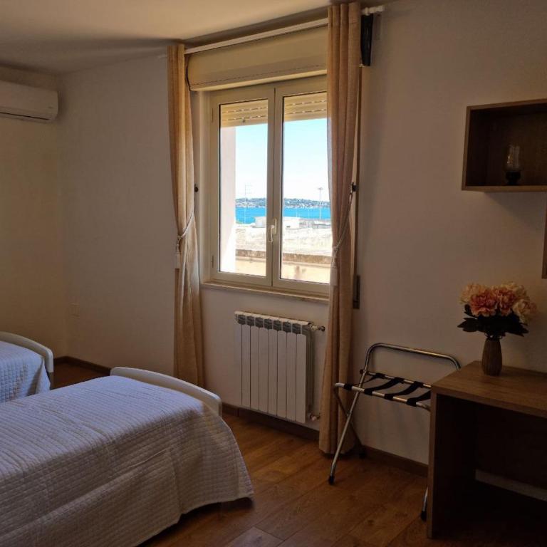 La Terrazza Su Ortigia Seaview Apartment - Penthouse Apartment - 29