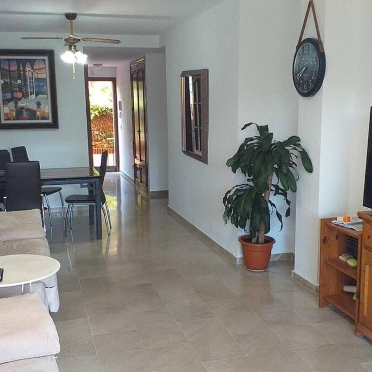 Planta baja cerca de la playa Casares Costa - Apartamento de 2 dormitorios - 2