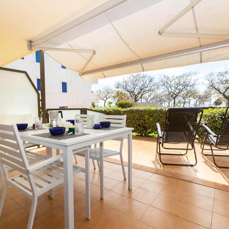 RNET - MILENI Bajo Vista Mar Roses Costa Brava - Two-Bedroom Apartment - 2