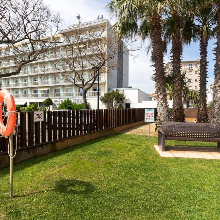 RNET - MILENI Bajo Vista Mar Roses Costa Brava - Two-Bedroom Apartment - 10