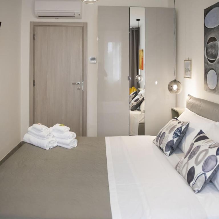Boutique Hotel Ferrara - Camera Deluxe - 27