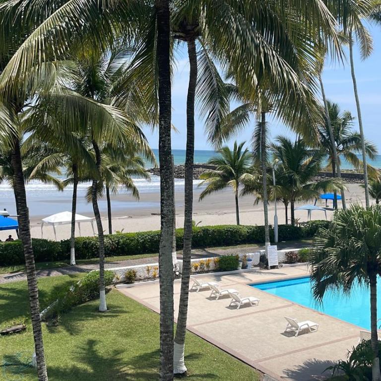 Casa Blanca: Frente al mar - Three-Bedroom Apartment - 1