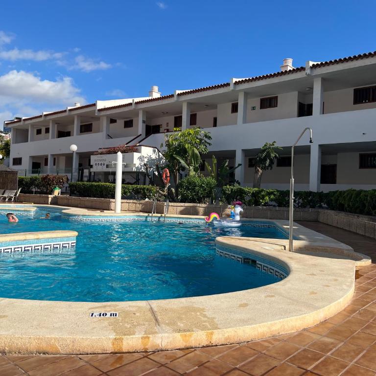 La casita de la piscina - Apartamento - 78