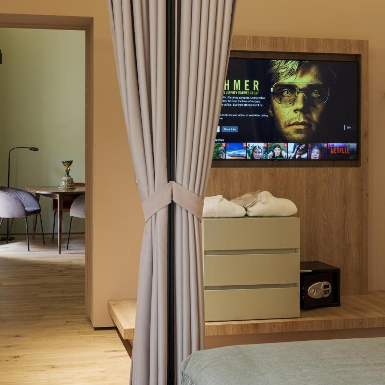 FilHome 44 - Deluxe Room - 17