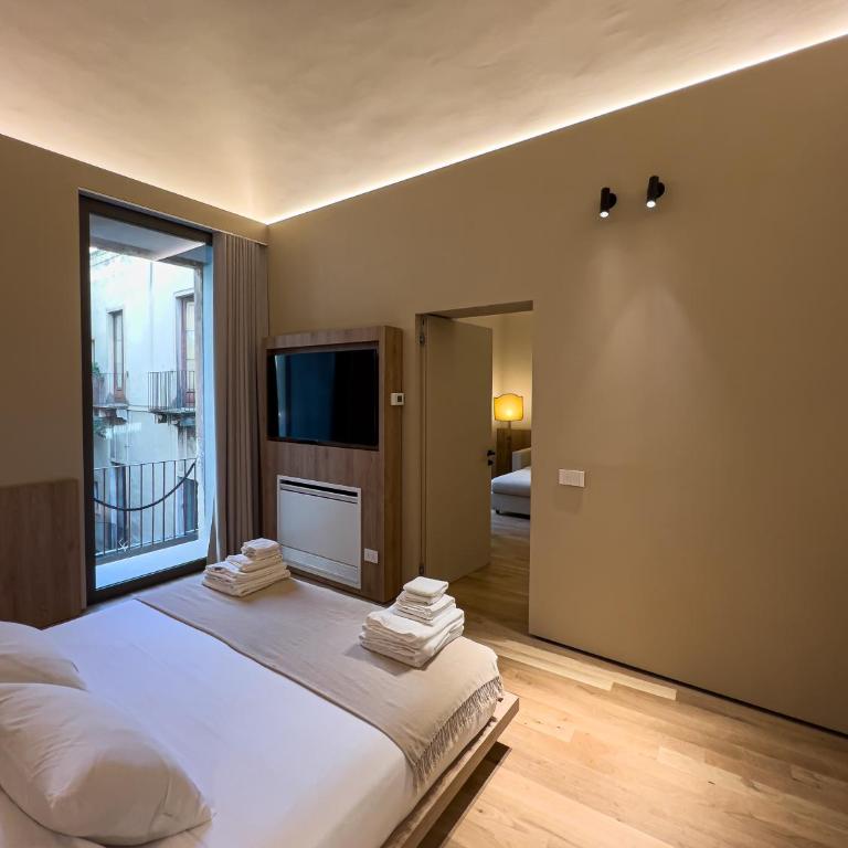 FilHome 44 - Superior King Room - 10