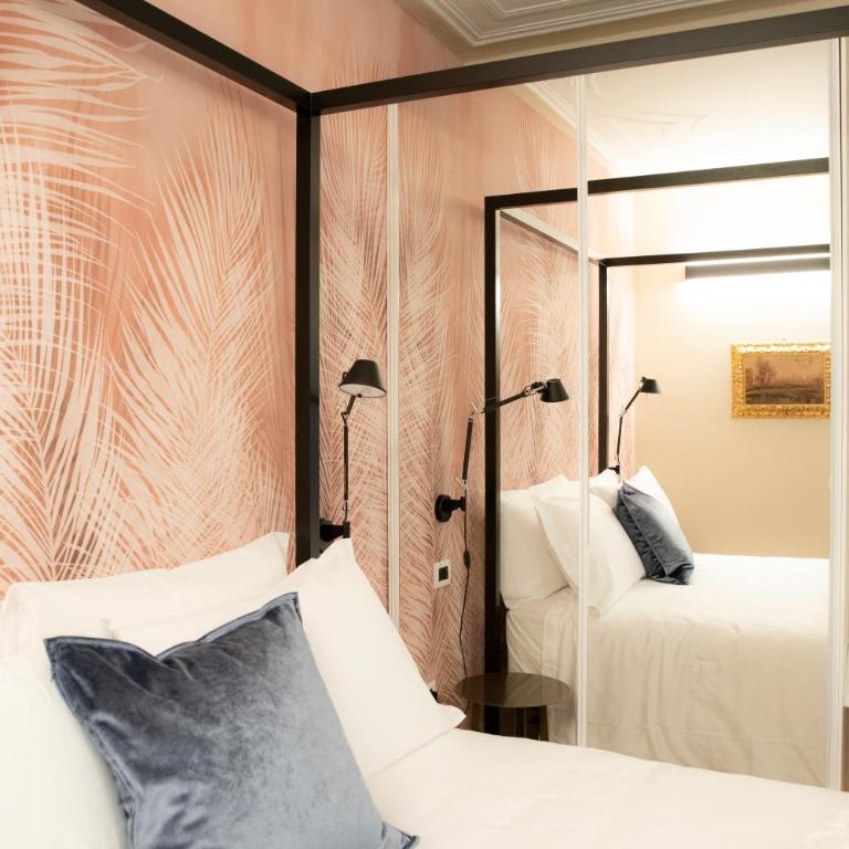 Palazzo Scappi Gardi Luxury Apartments - Two-Bedroom Apartment - 11