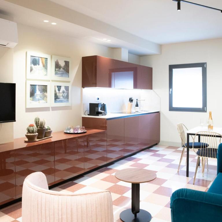 Palazzo Scappi Gardi Luxury Apartments - Two-Bedroom Apartment - 7