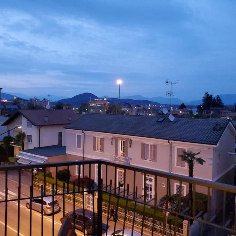 La Rocca Home, accogliente appartamento ad Arona - Appartamento con 2 Camere da Letto - 5