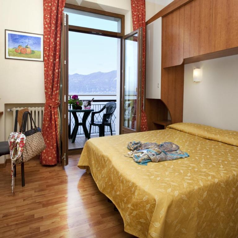 Hotel Merano - Camera Matrimoniale con Vista Lago e Balcone - 1