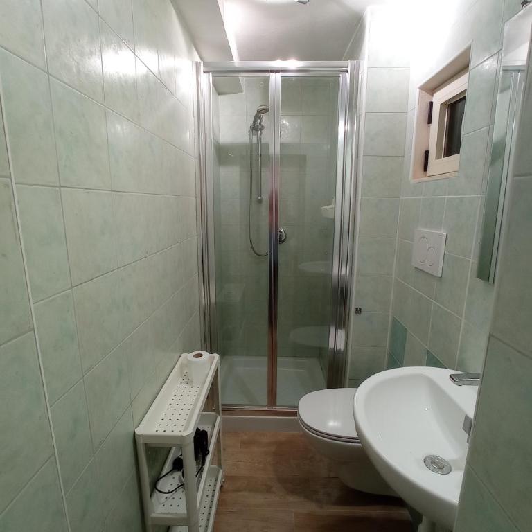 LUNA - One-Bedroom Apartment - 11
