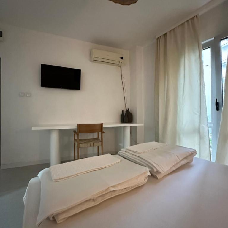 Villa Vele - Triple Room with Garden View - 5