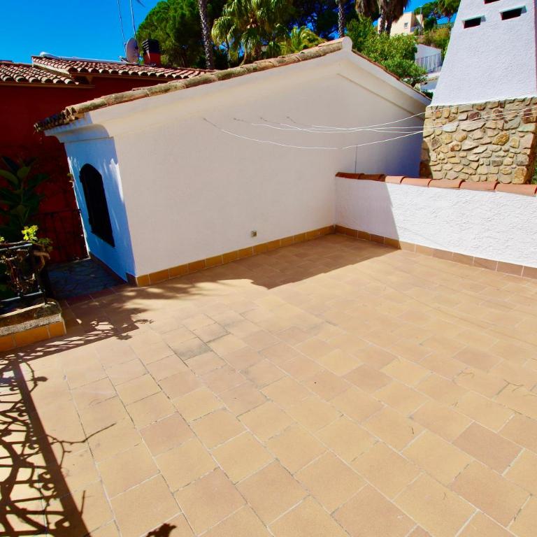 V&V LLORET- VILLA MEDITERRANIA, preciosa villa con panorámicas vistas mar en zona muy tranquila y residencial - Casa de 3 dormitorios - 61