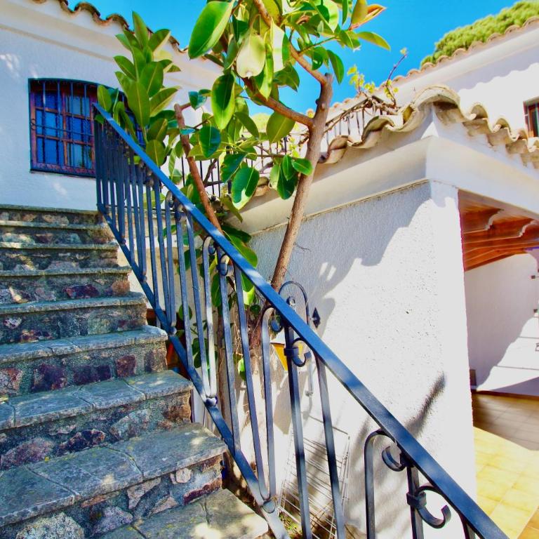 V&V LLORET- VILLA MEDITERRANIA, preciosa villa con panorámicas vistas mar en zona muy tranquila y residencial - Casa de 3 dormitorios - 62