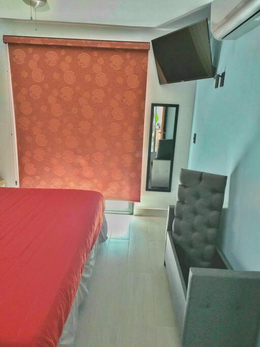 ToP VIP! Pent-house with your PRIVATE pool & chairs 2 bedrooms - Two-Bedroom Apartment - 24