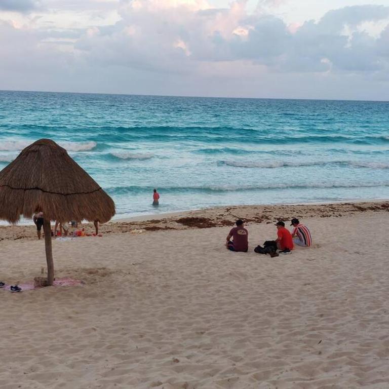 ToP VIP! Pent-house with your PRIVATE pool & chairs 2 bedrooms - Two-Bedroom Apartment - 56