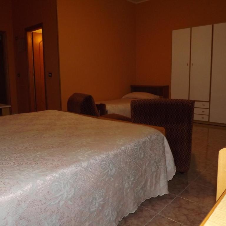 Hotel Cristina - Camera Quadrupla - 4