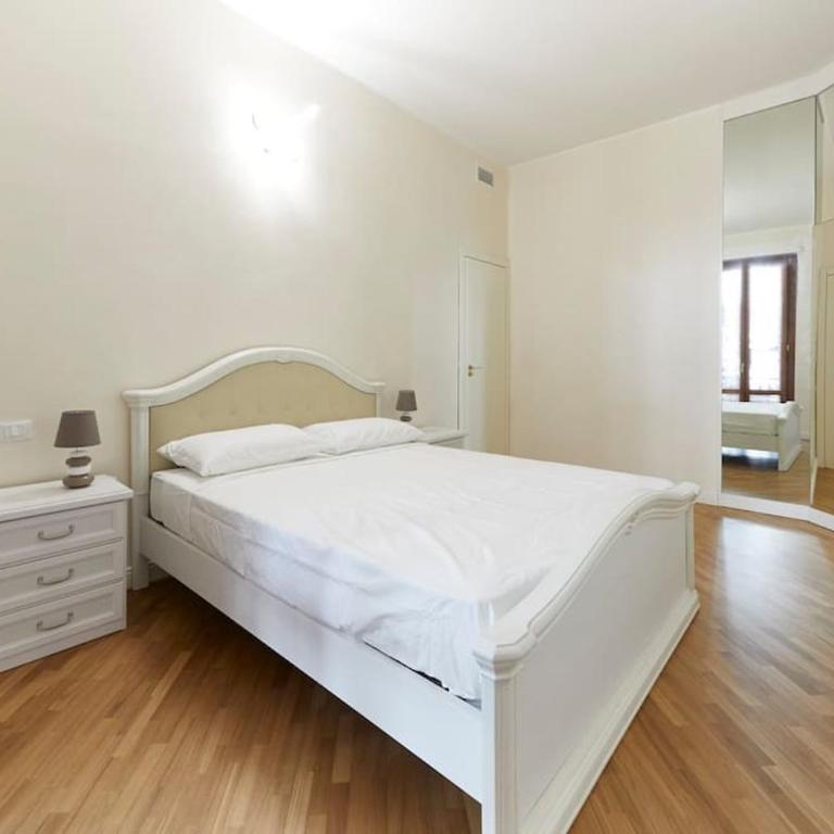 Elegant Apartment - Appartamento con 2 Camere da Letto - 8