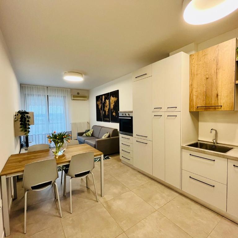 Kristall Lago Residence - Appartamento con Vista Lago - 1