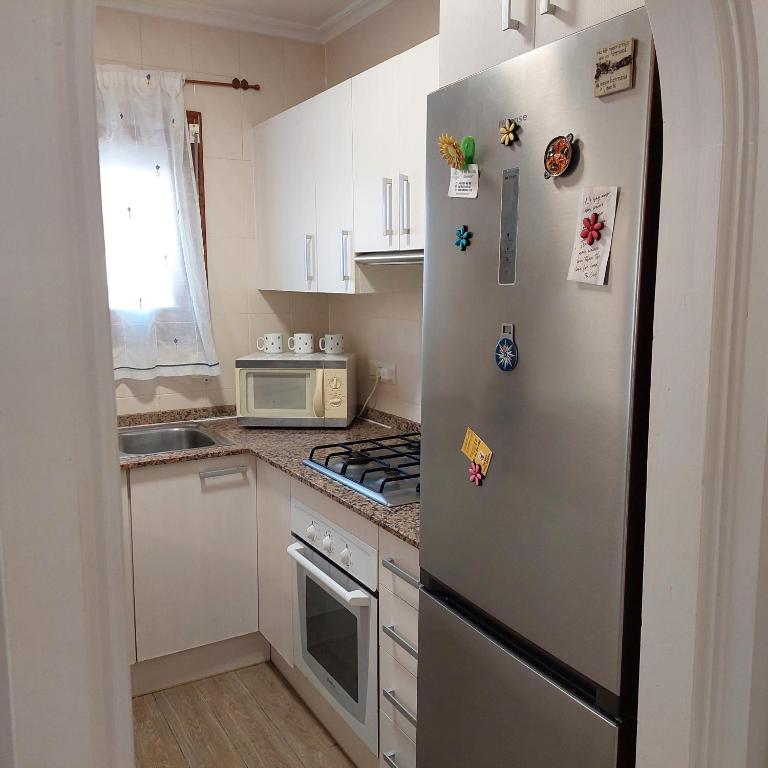 Villa totalmente independiente con piscina comunitaria - Villa con vistas al jardín - 27