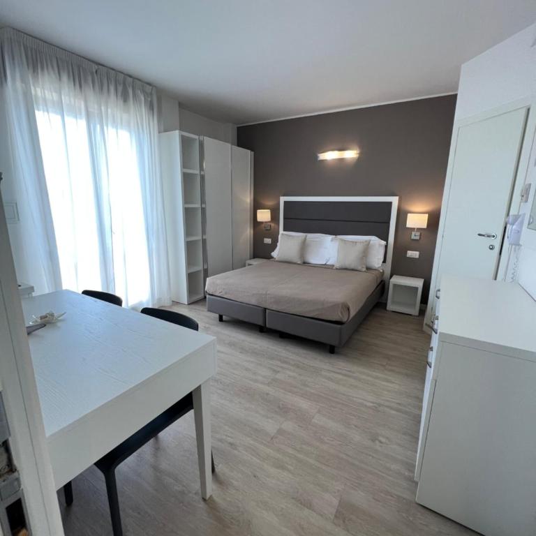 Hotel Ardea - Suite Familiare - 1