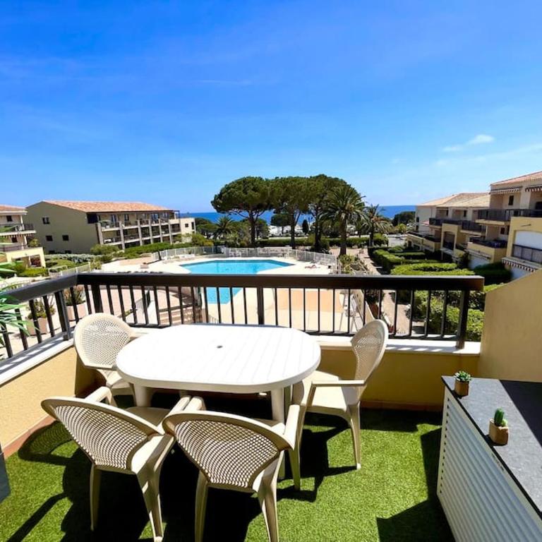 Les Issambres, appartement face mer Golf St Tropez - Apartment mit 2 Schlafzimmern - 8