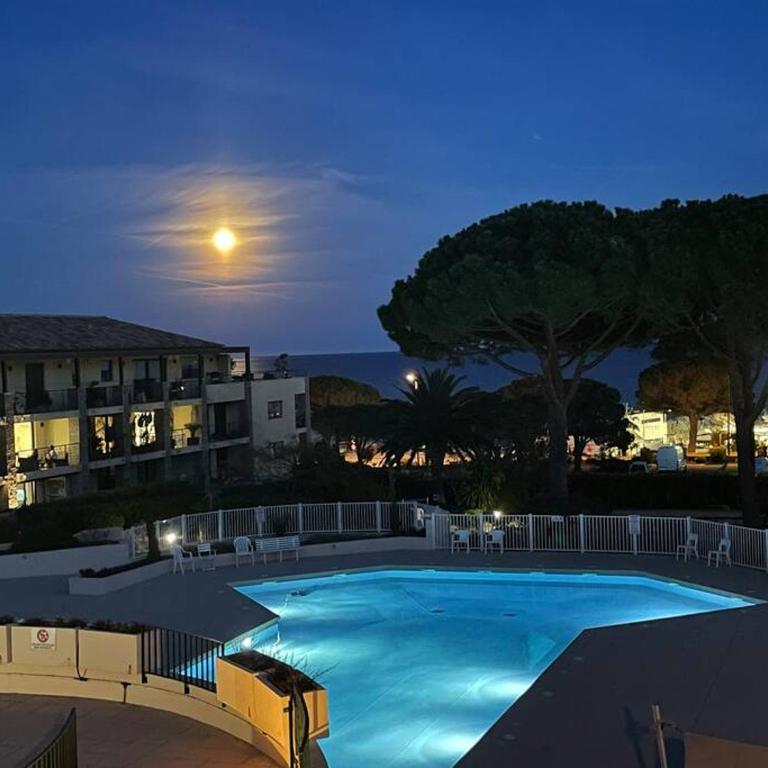 Les Issambres, appartement face mer Golf St Tropez - Apartment mit 2 Schlafzimmern - 10