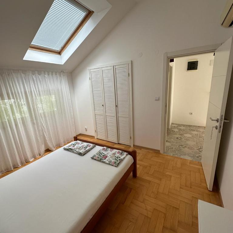 Duplex Kotor Ljuta with great views - Two-Bedroom Apartment - 31