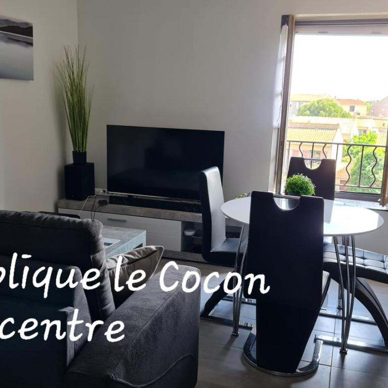Le Cocon de la République T3 Mezzanine Belle vue plein Sud sans vis à vis dans une petite Résidence très calme Agde Centre - Appartement 2 Chambres - 42