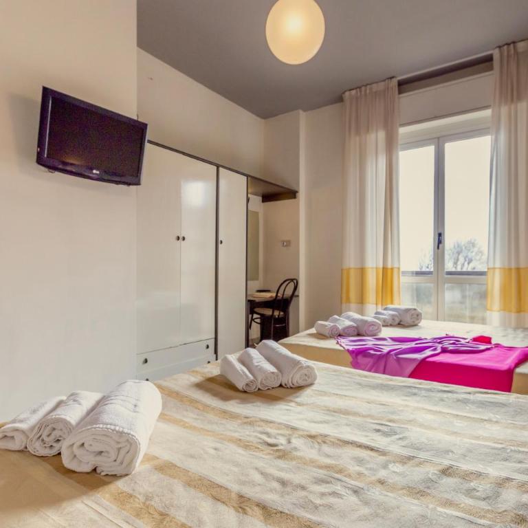 Hotel Airone - Camera Quadrupla Classic - 1