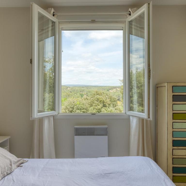Villa des Roses à Lorgues - Maison 2 Chambres - 32