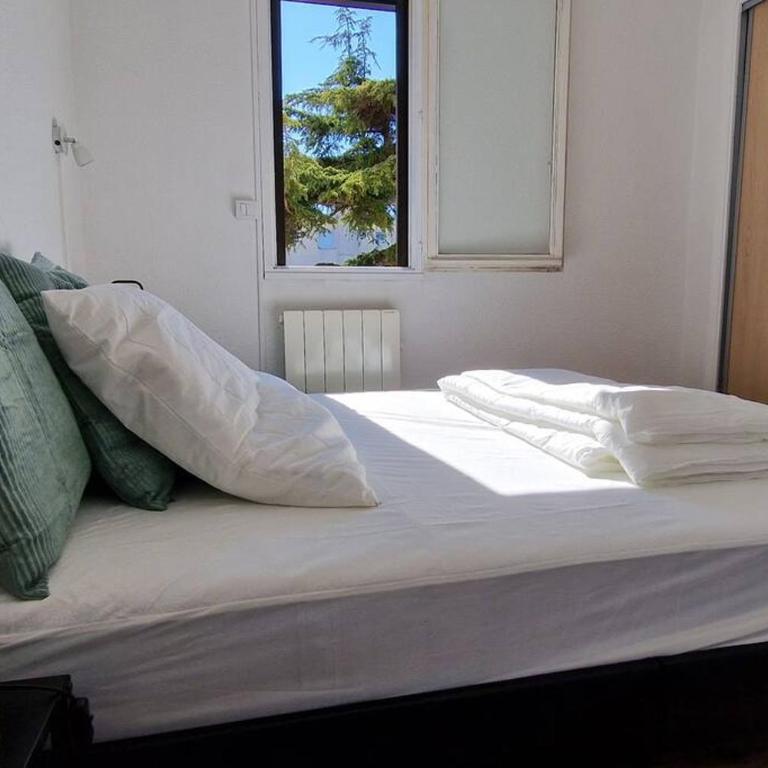 Ô Soleil - T3 à 50m de la plage des Lecques - Appartement 2 Chambres - 9