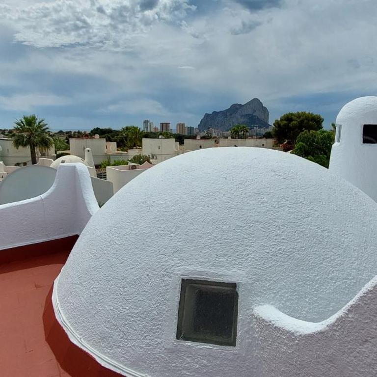 Villa totalmente independiente con piscina comunitaria - Villa con vistas al jardín - 15