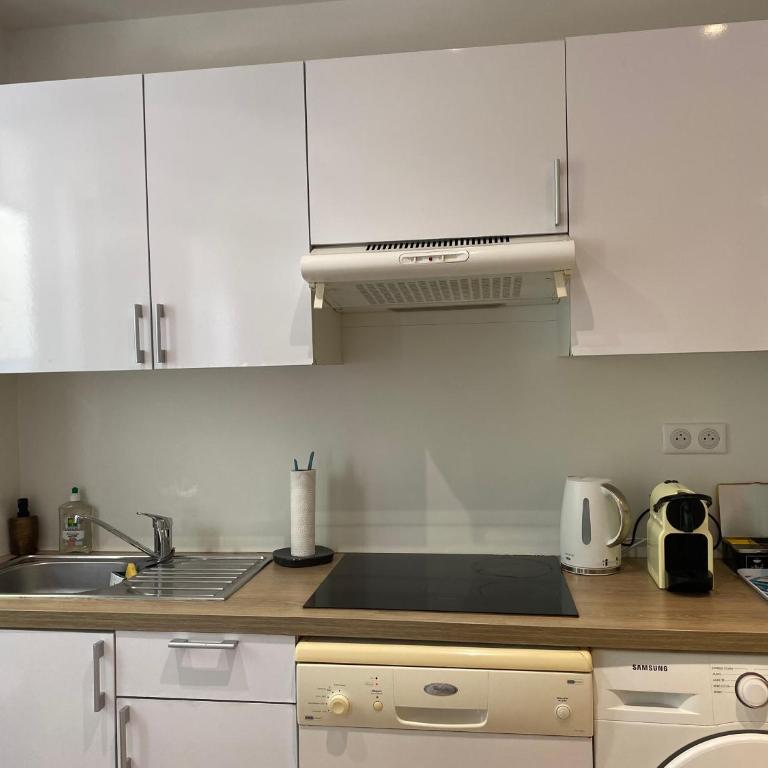 2 pièces - Croisette et Plages à 10 mn à pieds - Appartement 1 Chambre - 11