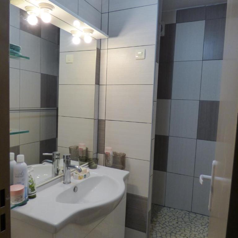 Le Bois Couchant - Two-Bedroom Apartment - 5