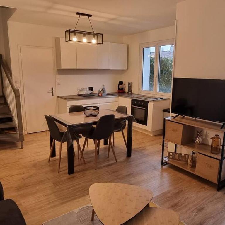 Superbe 2 pièces - ROYAN centre - Appartement 1 Chambre - 2